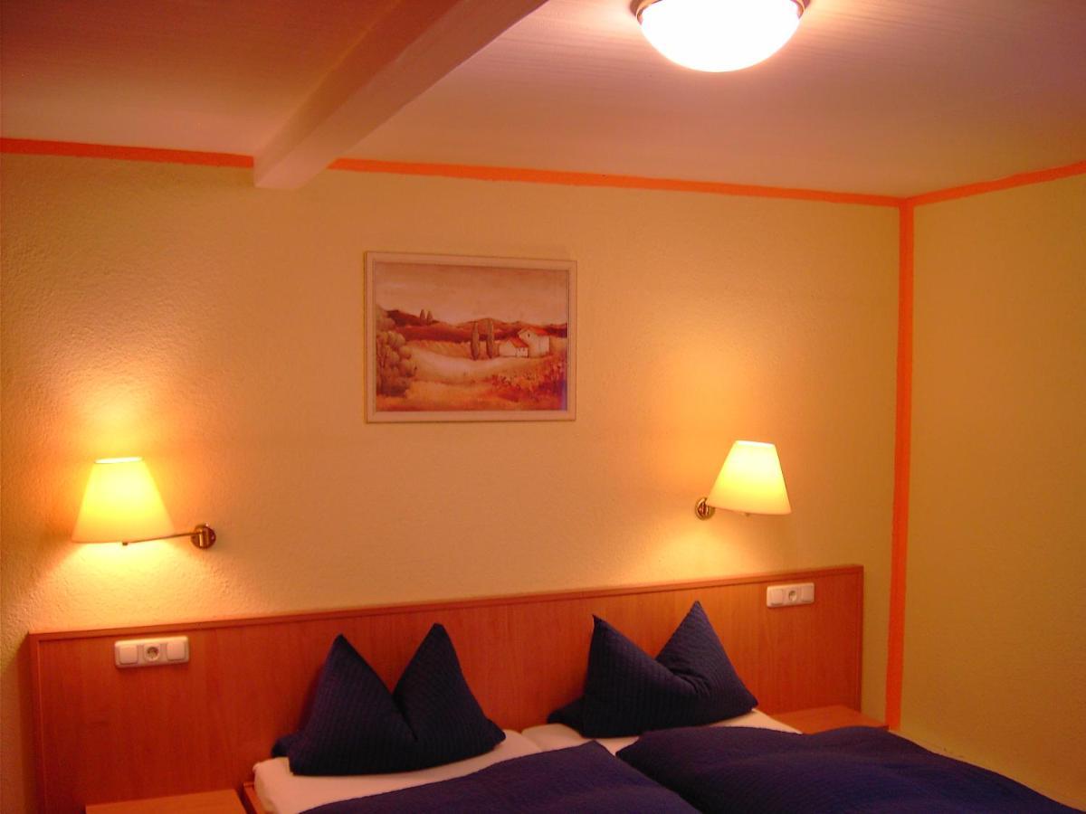Hessisches Haus Hotel Rossdorf  Bagian luar foto