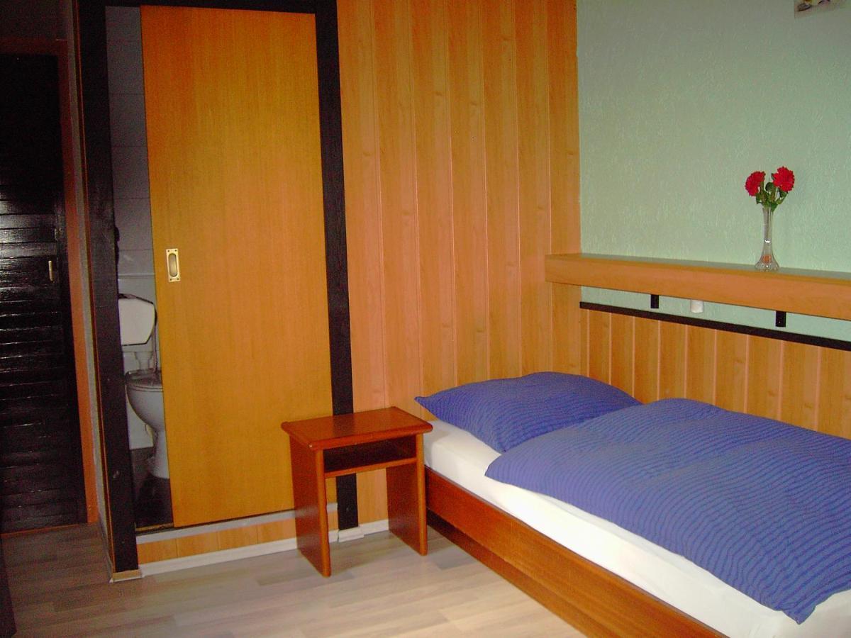 Hessisches Haus Hotel Rossdorf  Bagian luar foto
