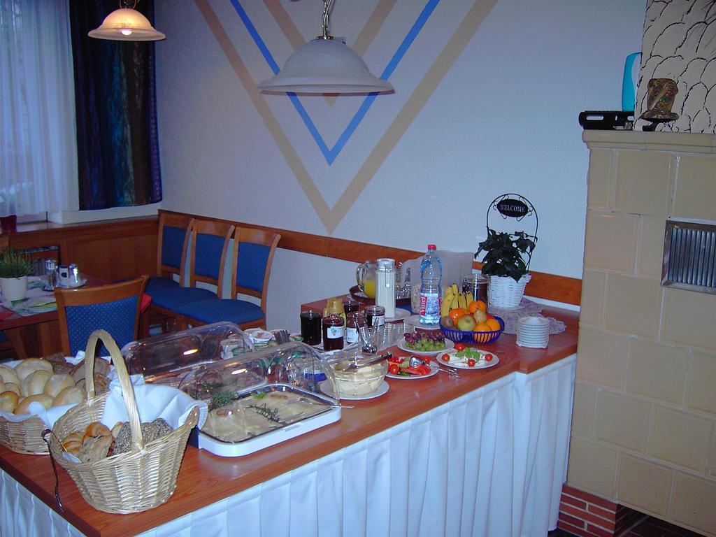 Hessisches Haus Hotel Rossdorf  Bagian luar foto
